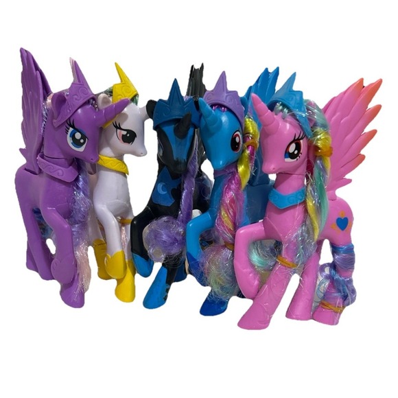 My Little Pony G4 Friendship Is Magic Featuring Nightmare Moon Luna & Friends - Picture 9 of 9